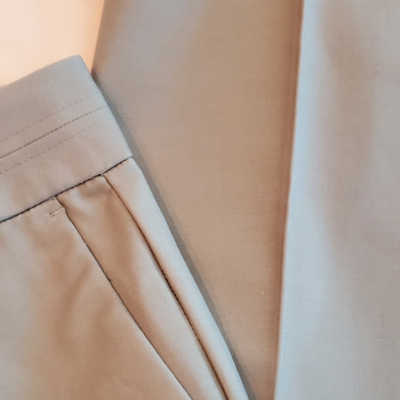 2/$15 [Banana Republic] Grey Martin Fit Flare Pants - Picture 8 of 10